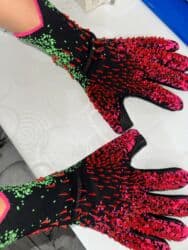 чабанский дом: Продаётся "НОВЫЙ" вратарские перчатки срочно размер 7 цена 1779 — 4