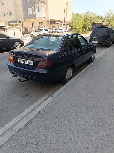 Транспорт: Daewoo Nexia: 2008 г., Механика, Бензин, Седан — 4