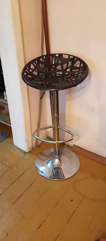 Офисная мебель: Барный стул, Б/у, Пластик — 2