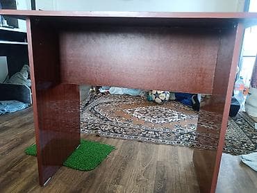 third edition solution: Компактный письменный/компьютерный стол из ЛДСП с глянцевым покрытием — 3