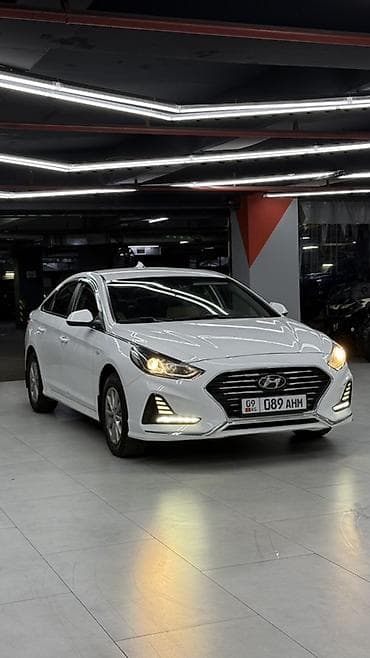 toyota corolla spasio: Hyundai Sonata: 2019 г., 2 л, Автомат, Газ, Седан — 1