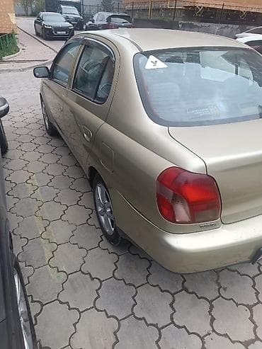 тайо: Toyota Platz: 2000 г., 1.5 л, Автомат, Бензин, Седан — 3