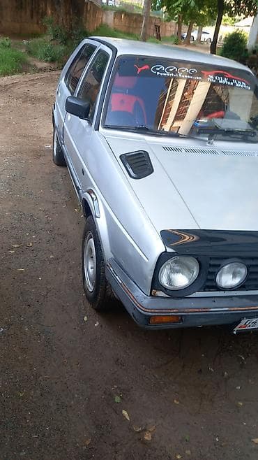 Volkswagen Golf: 1988 г., 1.8 л, Кол менен иштөөчү, Бензин, Хетчбек — 7