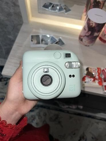 dvd player usb: Fujifilm Instax Mini 12 — моментальная камера в мятном цвете — 1