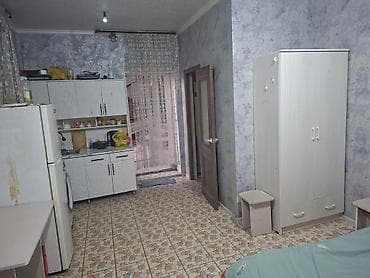 Сдаётся гостевой номер-студия с собственной кухней и санузлом. По — 3