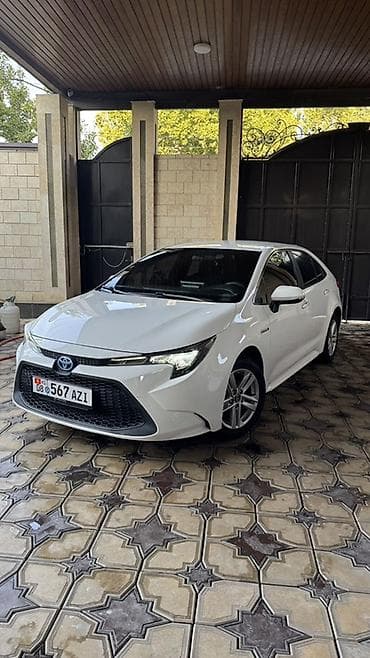 low ll: Toyota Levin: 2021 г., Автомат, Гибрид, Седан — 1