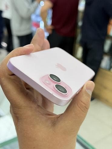 iphone 22: IPhone 15, Б/у, 256 ГБ, Розовый, Кабель, 89 % — 6
