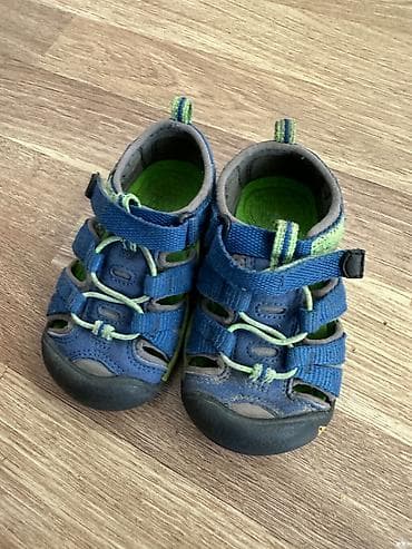 обувь для трекинга: Детские сандалии KEEN Newport- босоногие для первых шагов. - Тип — 1
