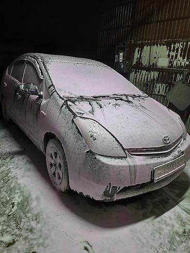 приус 2008: Toyota Prius: 2006 г., Вариатор, Гибрид, Хэтчбэк — 4
