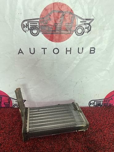 Радиатор печки Audi A4 B5 1.6 БЕНЗИН 1999 (б/у) at lalafo.kg Радиатор печки Audi A4 B5 1.6 БЕНЗИН 1999 (б/у)