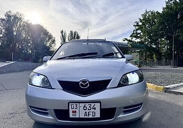 Mazda Demio: 2004 г., 1.3 л, Автомат, Бензин, Хэтчбэк