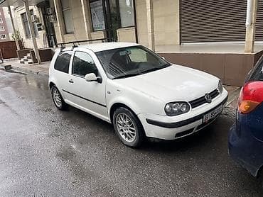 Volkswagen Golf: 2001 г., 1.9 л, Механика, Бензин, Хэтчбэк — 1