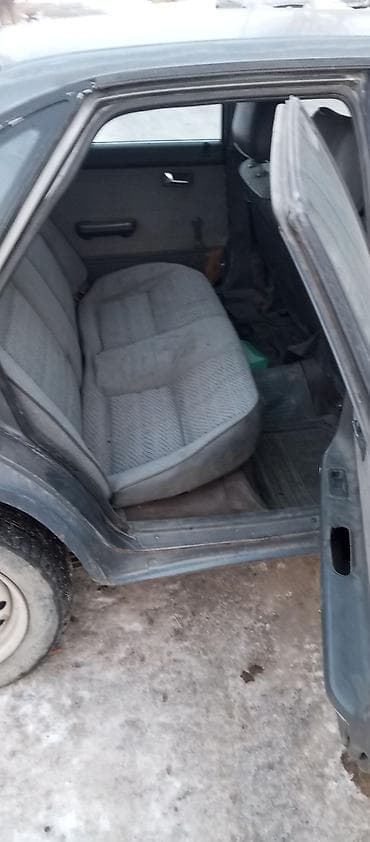 Mazda 626: 1991 г., Бензин, Хэтчбэк