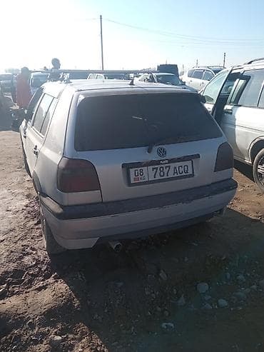 golf ii: Volkswagen Golf: 1994 г., 1.8 л, Механика, Бензин, Хэтчбэк — 1