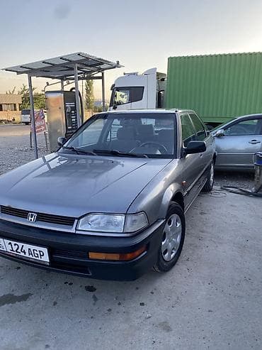 Honda Concerto: 1992 г., 1.5 л, Механика, Бензин, Хэтчбэк — 8