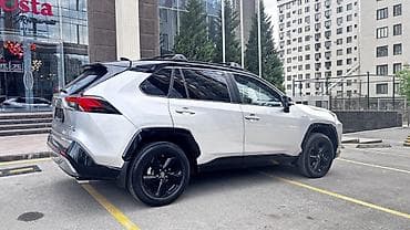 x 5: Toyota RAV4: 2019 г., 2.5 л, Автомат, Гибрид, Кроссовер — 6