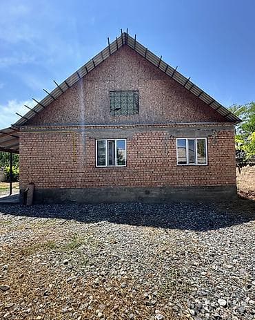 nice house: ✨ Продаётся дом в с. Сокулук ✨ 🏡 Характеристики: • Участок - 11 соток — 2