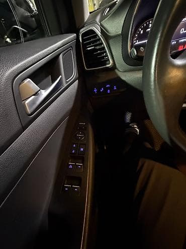 Hyundai Tucson: 2019 г., 2 л, Автомат, Дизель, Кроссовер — 7
