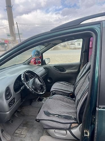 транс: Volkswagen Sharan: 1996 г., Бензин, Минивэн — 5