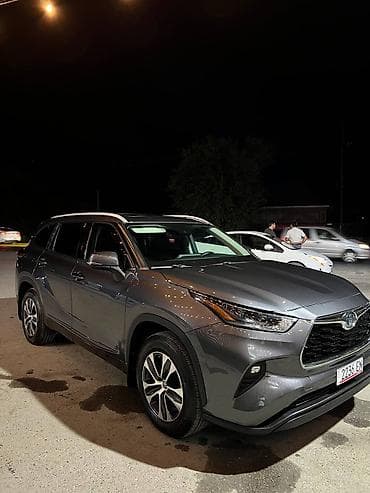 тоёта сурф: Toyota Highlander: 2021 г., 2.5 л, Автомат, Гибрид, Кроссовер — 3