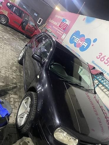 е 300: Volkswagen Golf: 2001 г., 2 л, Ручные, Бензин, Хэтчбэк — 3