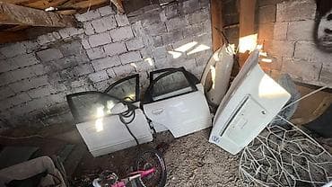 Автохимия: Запчясти на Daewoo NUBIRA Год 2001 Левый руль Обем 1.5 бензин Кпп — 4