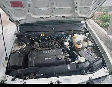 тез арада: Daewoo Nexia: 2009 г., 1.6 л, Кол менен иштөөчү, Бензин, Седан — 2