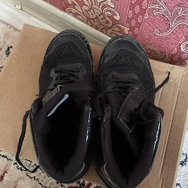 обувь on: Мужские кроссовки, 35.5, Asics, Б/у, цвет - Черный, Самовывоз — 3