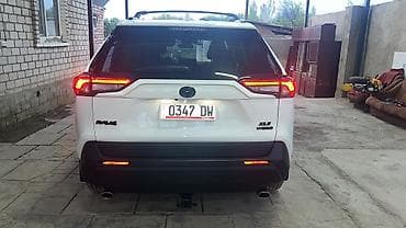 Продажа авто: Toyota RAV4: 2022 г., 2.5 л, Автомат, Бензин, Кроссовер — 5