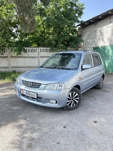 бар авто: Mazda Demio: 2001 г., 1.3 л, Кол менен иштөөчү, Бензин, Хетчбек — 1