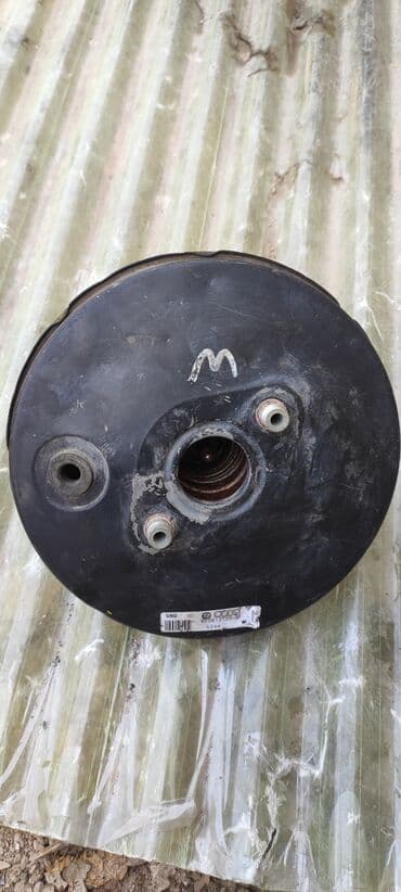 Суппорттор: Тормозной вакуум на Ауди А6 с5 Ауди А4 Б5 Пассат Б5 — 1