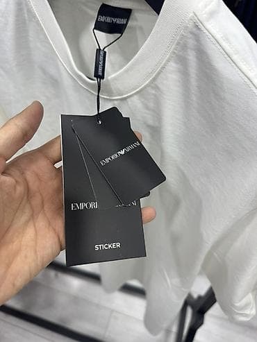 under armaur: Мужская футболка, S, M, L, Emporio Armani, Новый, цвет - Белый, Самовывоз — 2