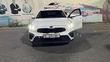 газель 4 4: Kia K3: 2021 г., 1.6 л, Автомат, Бензин, Седан — 5