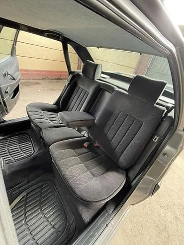 обшивка на пассат б3: Volkswagen Passat: 1991 г., 2 л, Механика, Бензин, Седан — 6