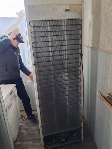 не в рабочем состоянии: Витрине холодильник в рабочем состоянии — 4