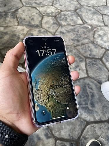 raspberry pi 4: IPhone Xr, Б/у, 64 ГБ, Красный, Чехол, 75 % — 1