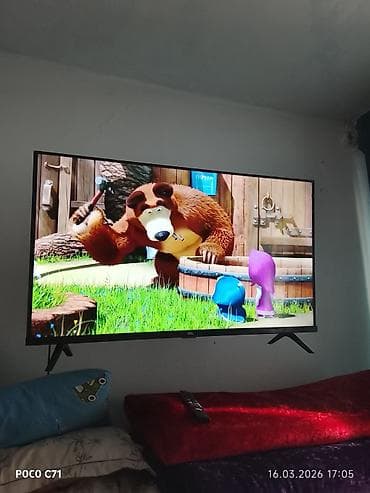 Телевизор TCL, диагональ примерно 43–50". Особенности: - Тонкие