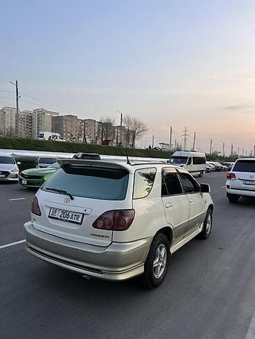 реалии: Toyota Harrier: 1998 г., 3 л, Автомат, Газ, Кроссовер — 6