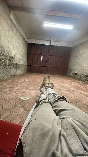 ош базар сдаю: Гаражный бокс/машиноместо в капитальном помещении. - Закрытое — 1