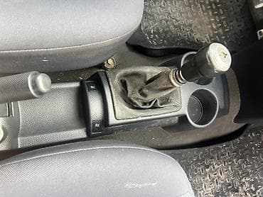 Hyundai Getz: 2003 г., 1.4 л, Механика, Бензин, Хэтчбэк — 7