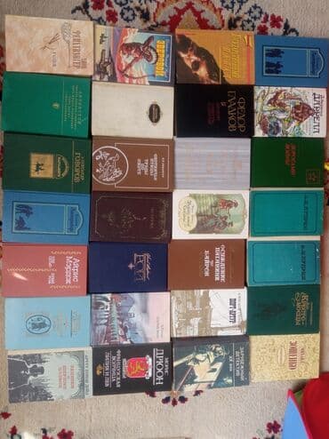 прикормочный кораблик с эхолотом и gps: Продаю или меняю книги, оптом — 4