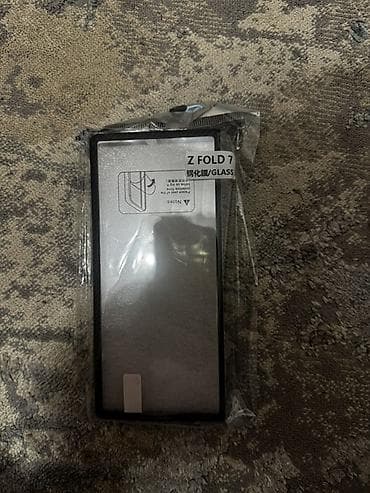 note 21 ultra: Продаю новый защитный чехол для Samsung Galaxy Z Fold 7 - Закалённое — 1