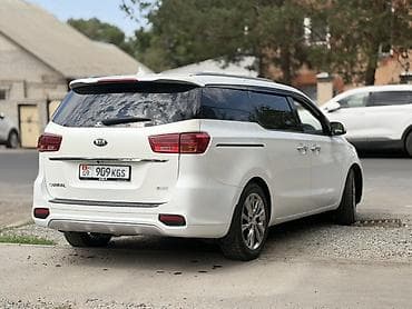 sprinter 2016: Kia Carnival: 2019 г., 2.2 л, Автомат, Дизель, Минивэн — 3