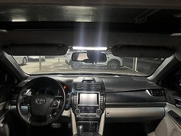 bmw 5 e60: Toyota Camry: 2012 г., 2.5 л, Вариатор, Гибрид, Седан — 5