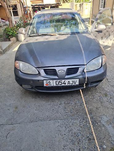 салон на авто: Hyundai Elantra: 2000 г., Автомат, Седан — 8