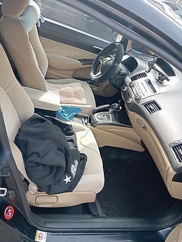 Honda Civic: 2007 г., 1.8 л — 7