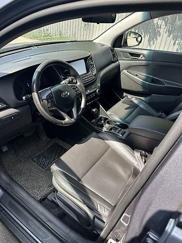 Продажа авто: Hyundai Tucson: 2018 г., 1.7 л, Вариатор, Дизель, Кроссовер — 10