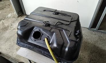 ремонт бензобака: Ремонт деталей автомобиля — 1