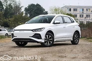 BYD E2: 2023 г., Электромобиль, Кроссовер