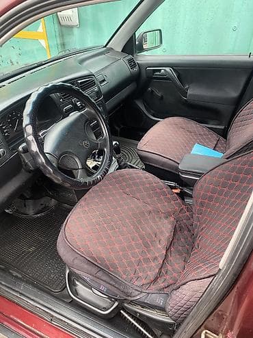 mini countryman: Volkswagen Golf: 1992 г., 1.8 л, Механика, Бензин, Хэтчбэк — 6